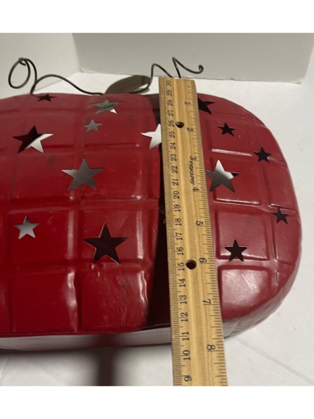 Metal Apple Star Cutout Tea Light Candle Holders Red Set Of 2 Rustic Home Decor - Picture 8 of 16